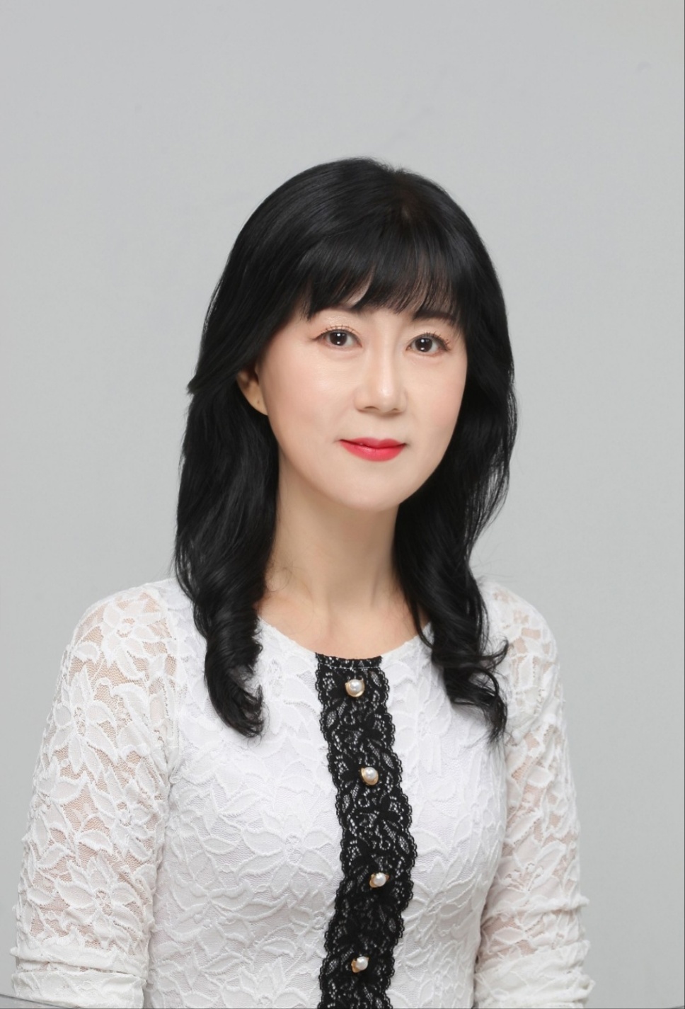 조안진교수.jpg